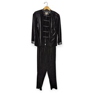 Vintage Suzannah James 2 Piece Black Velvet Outfit Size 16W